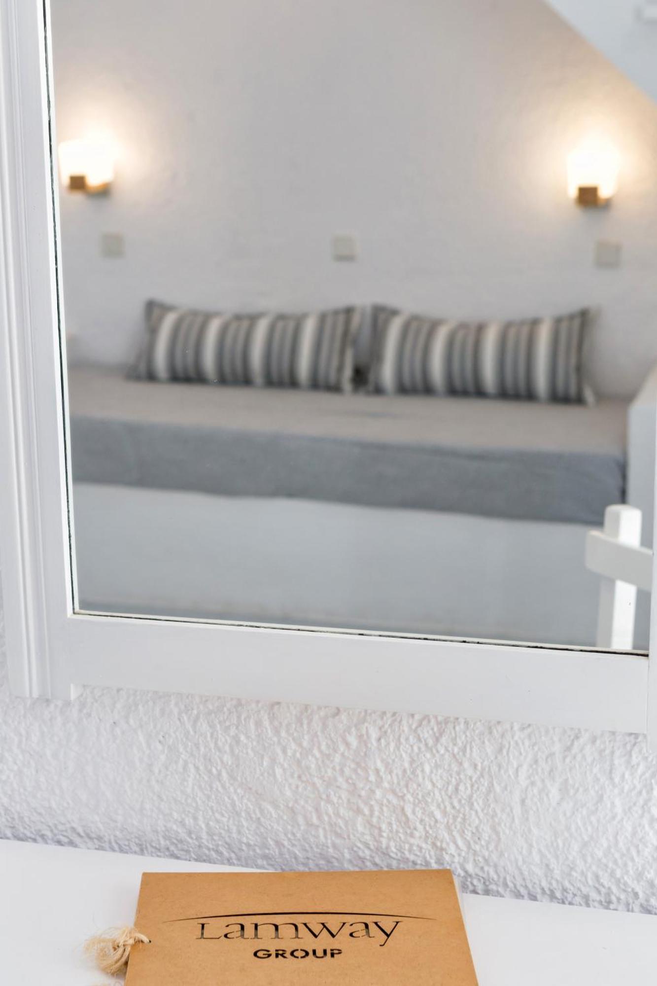 Artemis Suites Megalokori Habitación foto